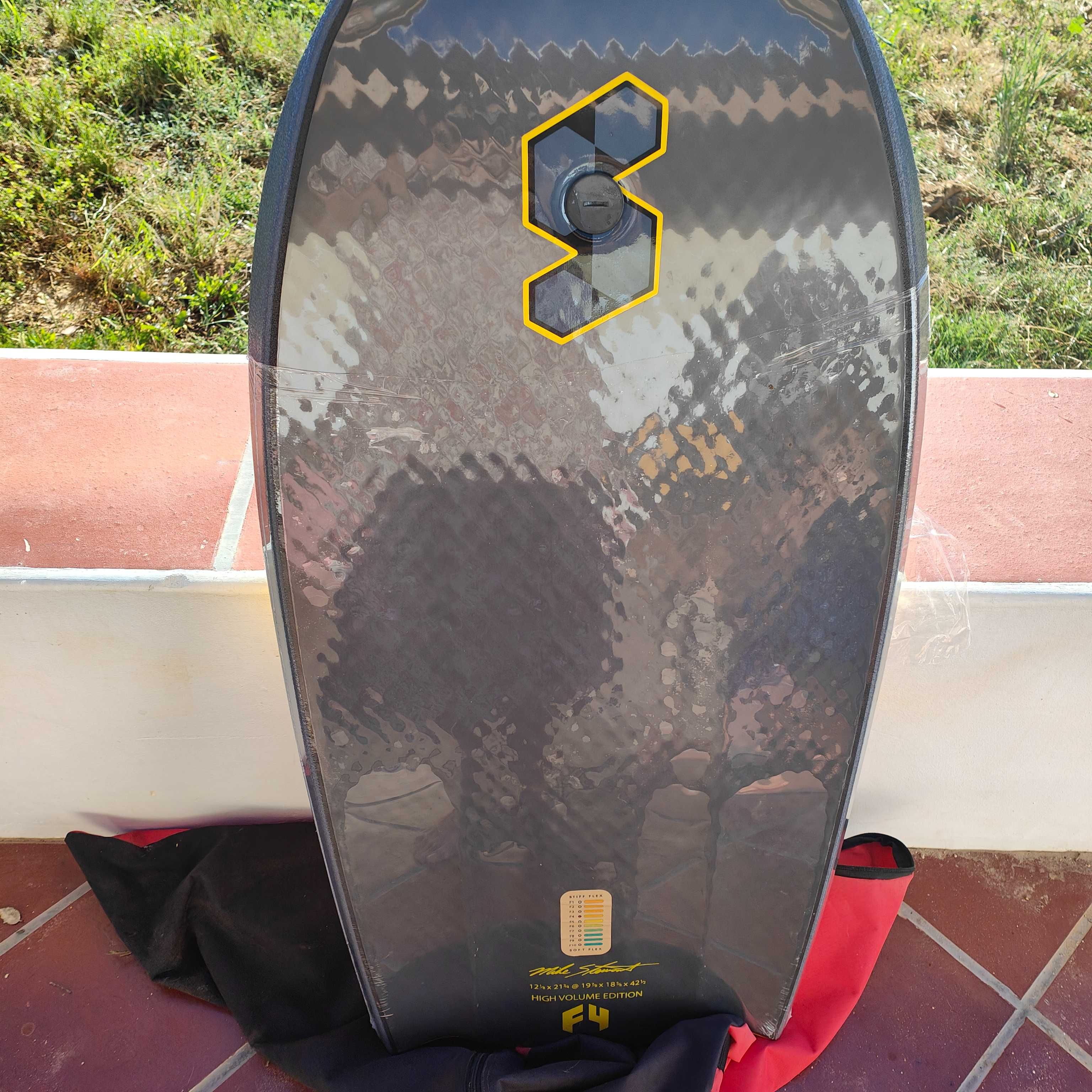 Prancha de bodyboard NOVA