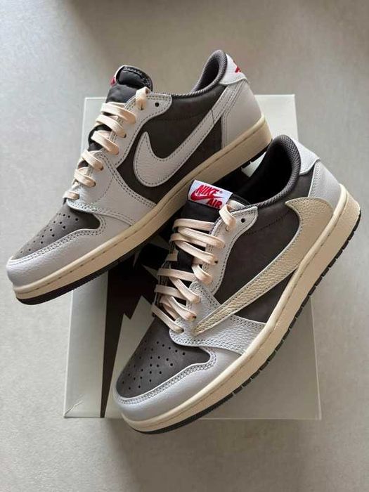 Jordan 1 Retro Low OG SP Travis Scott Reverse Mocha R.40