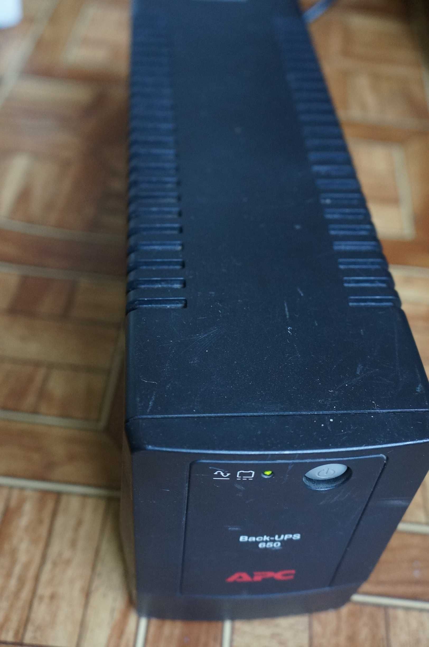 Дбж ИБП APC Back -ups 650 BX650LI-GR звичайні розеткі