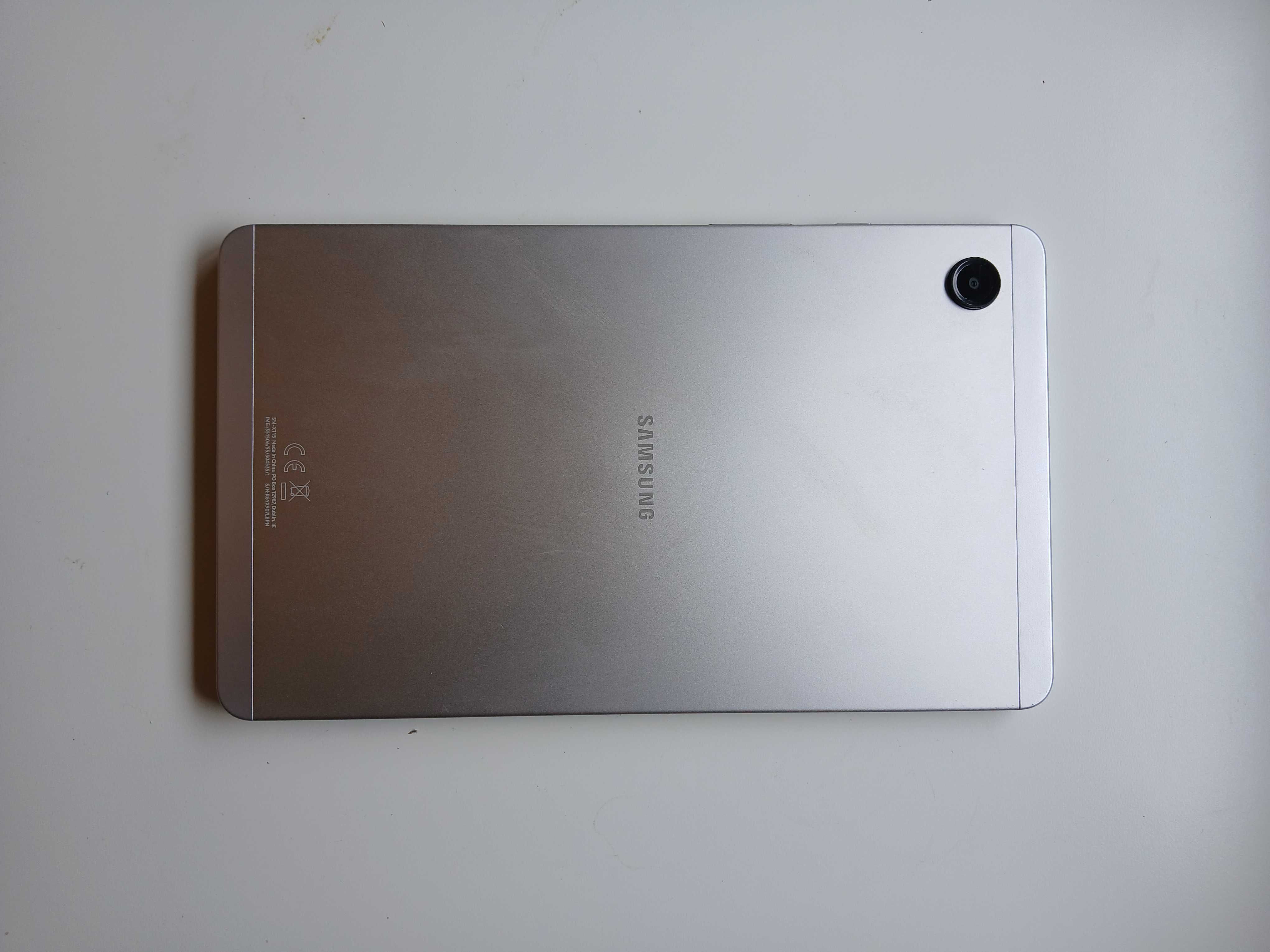 Galaxy tap A9 64GB + black case(capa)