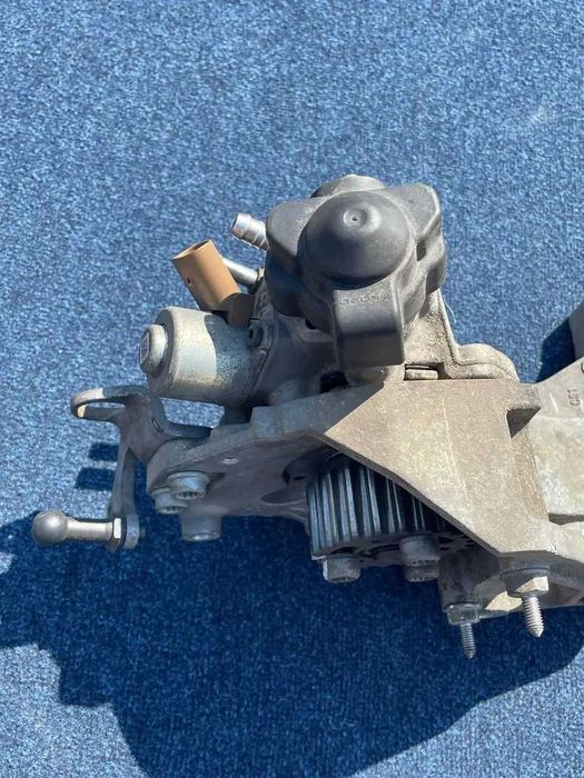 Топливный насос высокого давления, ТНВД 1.2 TDI Шкода Фабия 2
