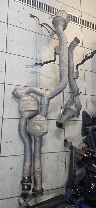 Katalizatory w211 w219 55 AMG kompressor wydech