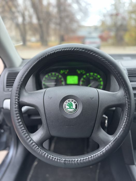 Skoda Octavia A5 2009р 1,9tdi механіка в супер стані, рідний пробіг