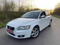 Volvo v50 2011 рік