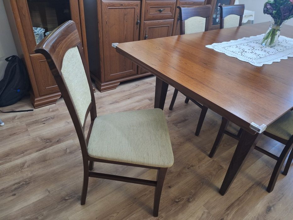 Meble do salonu i jadalni