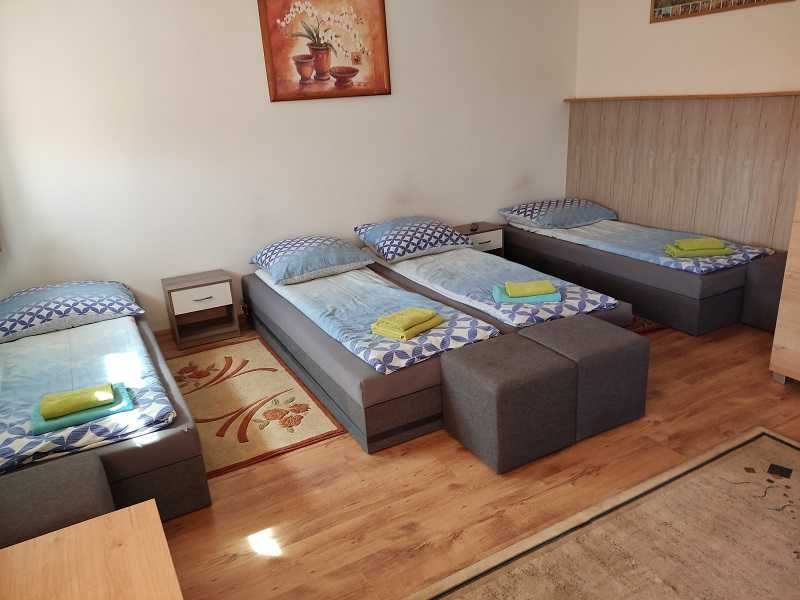 Apartament noclegi Popowice  od 4-8 osób.