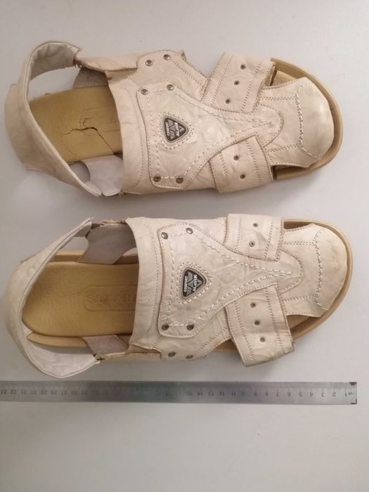 Чоловічі сандалі без підошви