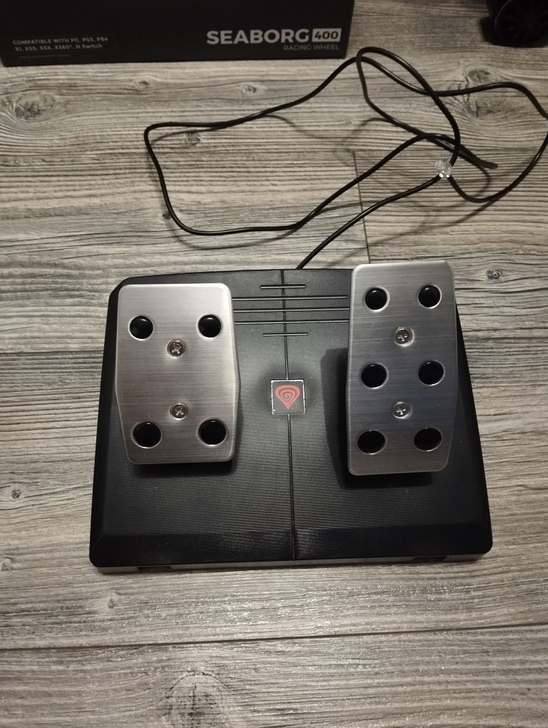 Kierownica Genesis seaborg 400