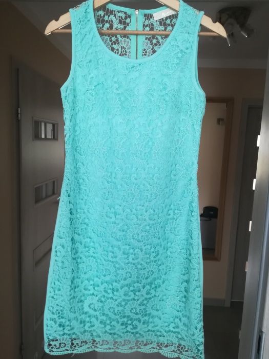 Sukienka miętowa koronka