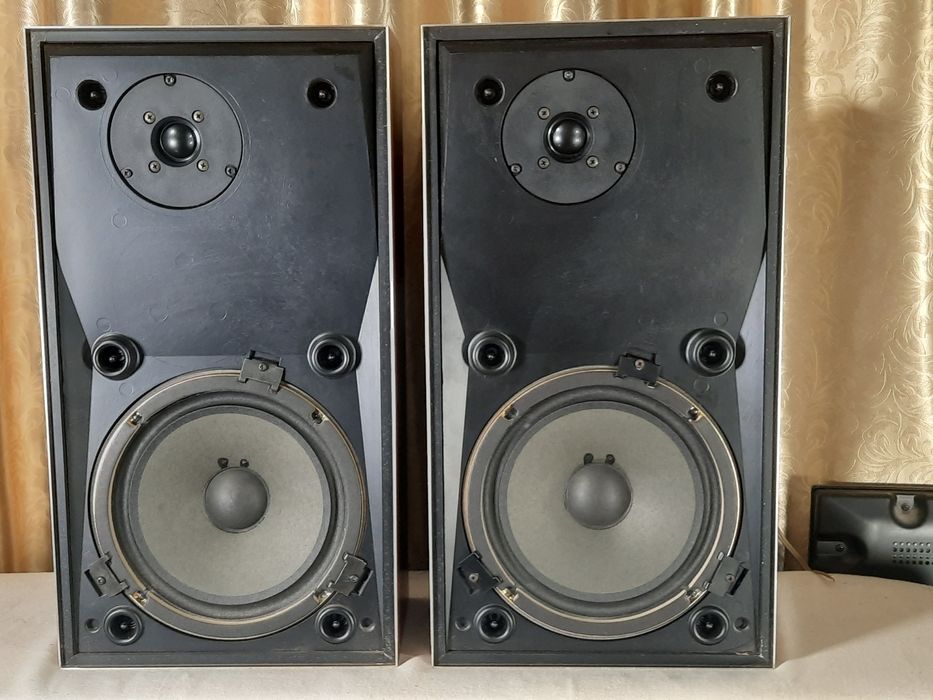 Акустика Beng&Olufsen Beovox S 30