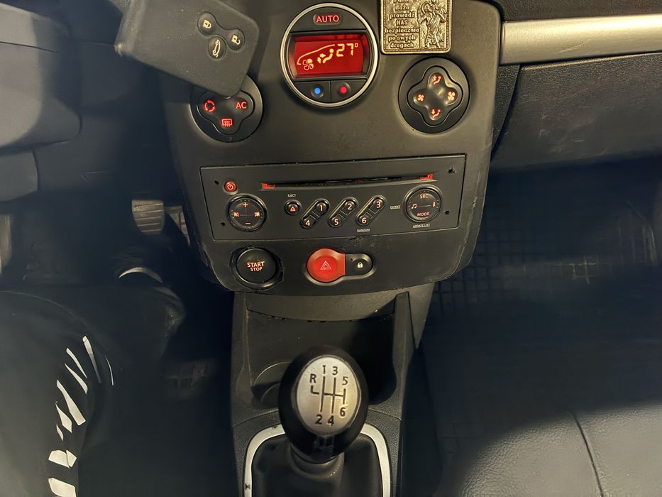 Renault CLIOIII 6 - biegow bogata opcija