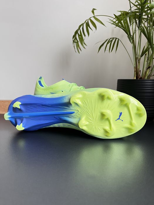 Puma Ultra 5 Ultimate оригінал бутси розмір 40.5-41 нові 107691-03