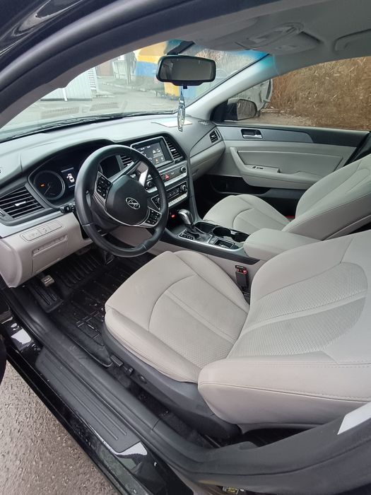 Hyundai Sonata 2017 рік