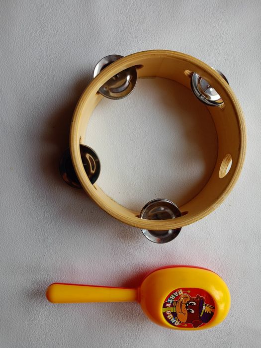 Nr16) zabawki grające instrumenty bębenek kołatka