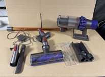 Dyson V10 odkurzacz pionowy bezworkowy