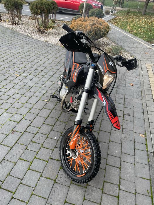 Cross Asix Lizzard 125 cm3 rok 2023 - duza rama kola 14 na 12 cali