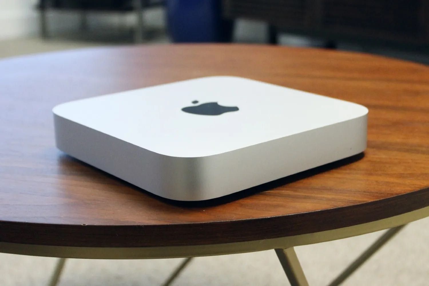 Mac Mini M2 como novo