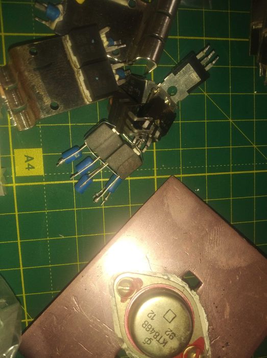 транзистори радіатори алюмінієві