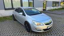 Opel Astra J  1,6 16v  115KM  Automat  Lpg