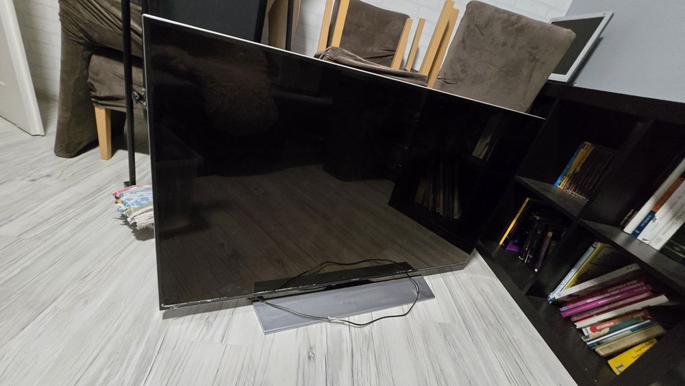 Telewizor Samsung - uszkodzony