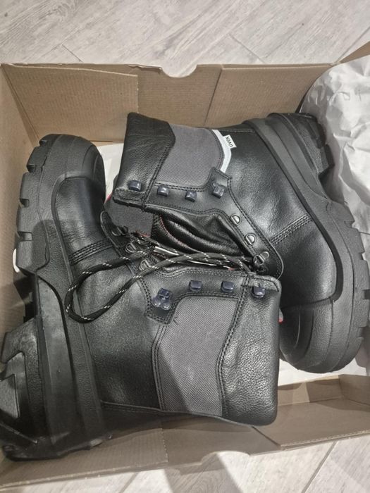 Nowe Buty ocieplane robocze rozm 43