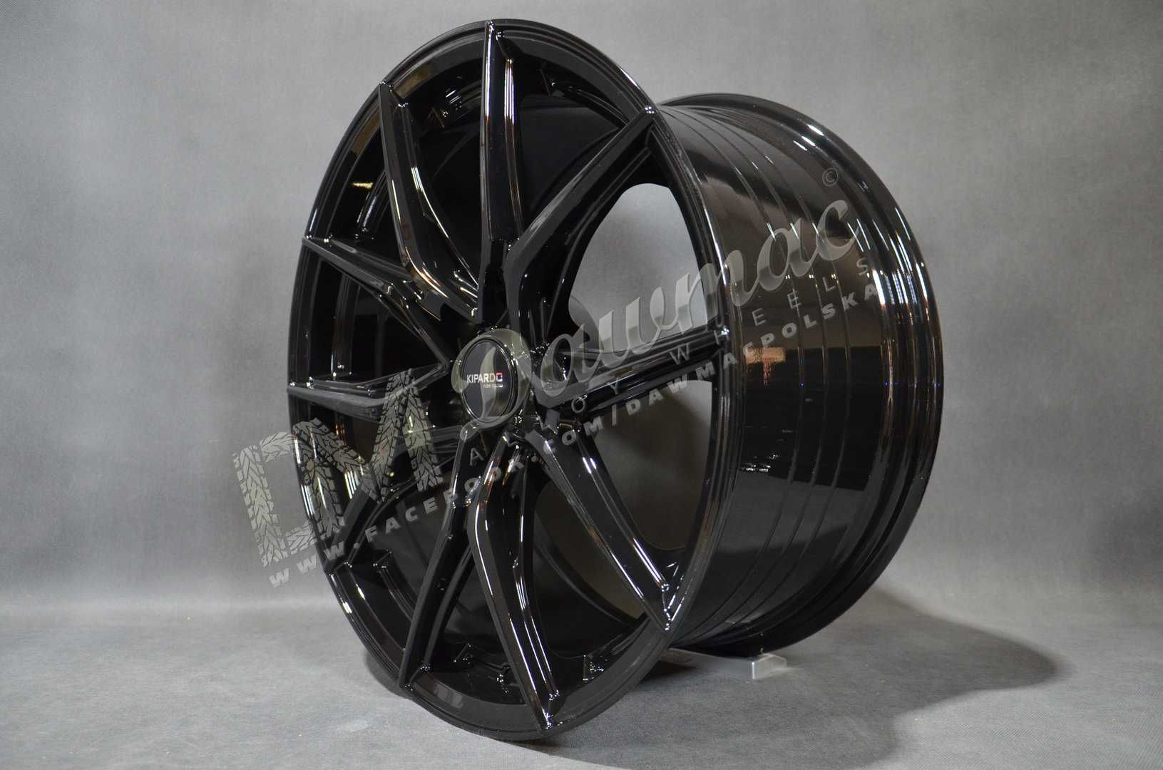 Felgi DM32 18" 8J ET32 5x114,3 Gloss Black