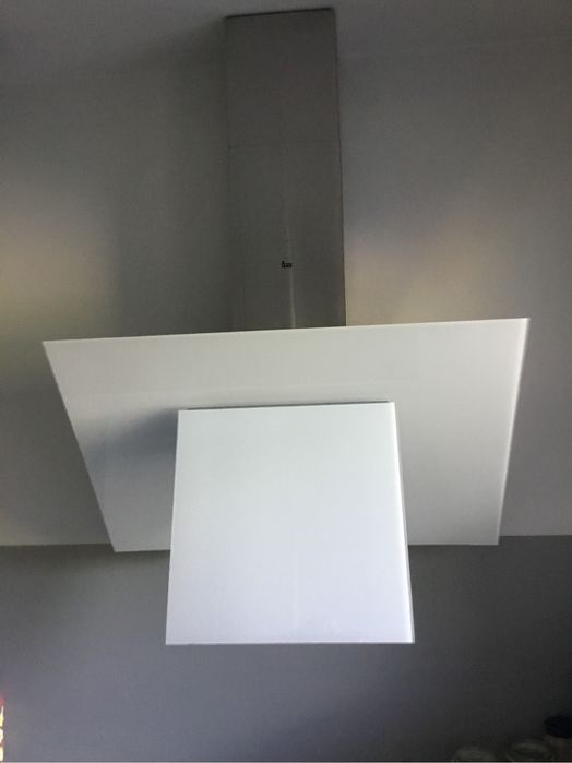 Okap szklany biały Teka