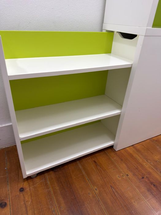 Movel com arrumação