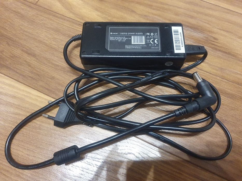 Ładowarka do laptopa HP firmy Tracer KTM44337