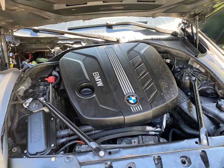 BMW Serie 5 520D de 2011 - para peças