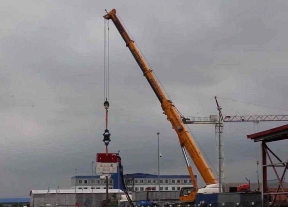 Wibromłoty, Dźwigi Wiertnice, Palownice,  - USŁUGA, WYAJEM