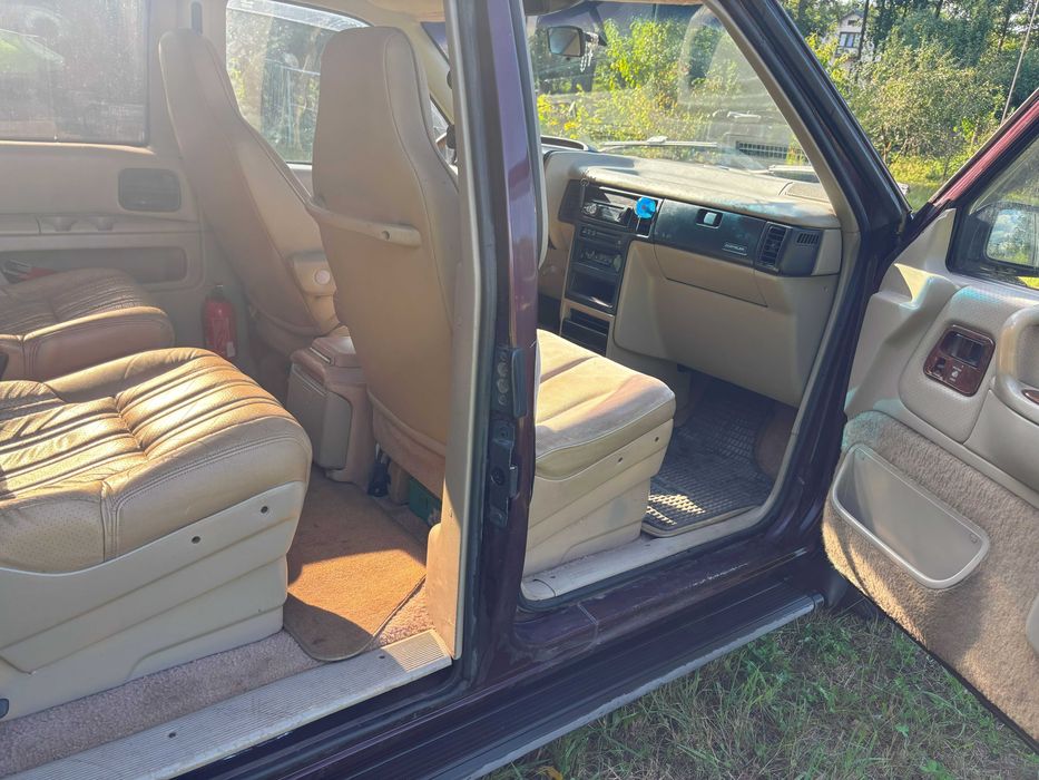 Sprzedam Chrysler Voyager 3.3 1992