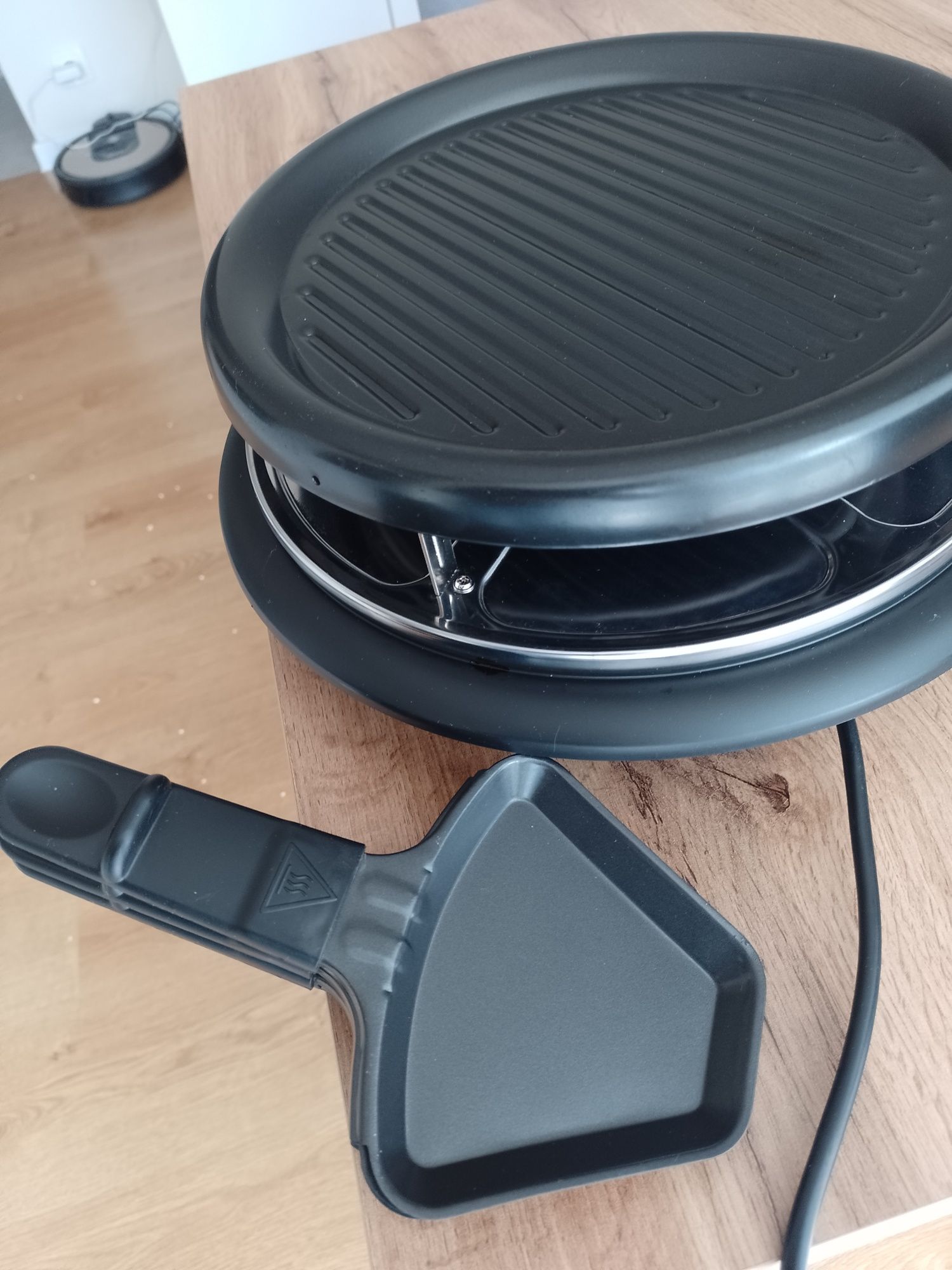 Elektryczny grill raclette