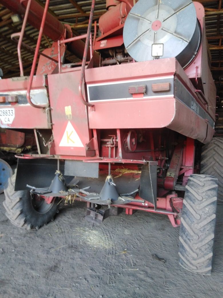 Комбайн Кейс Case 2166