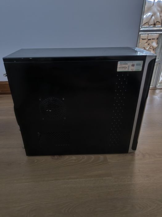 Vendo caixa Micro ATX Mithus64284477960067123