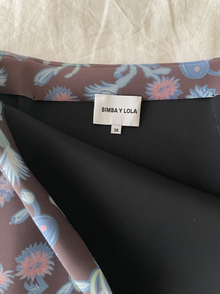 Saia Bimba Y Lola