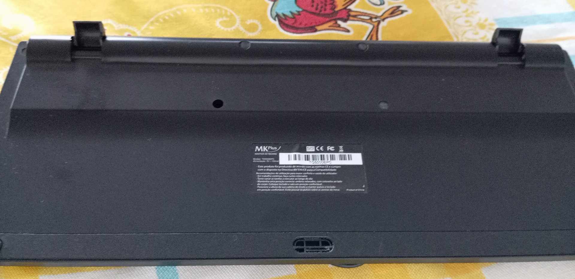 Vendo teclado MK Plus pequeno
