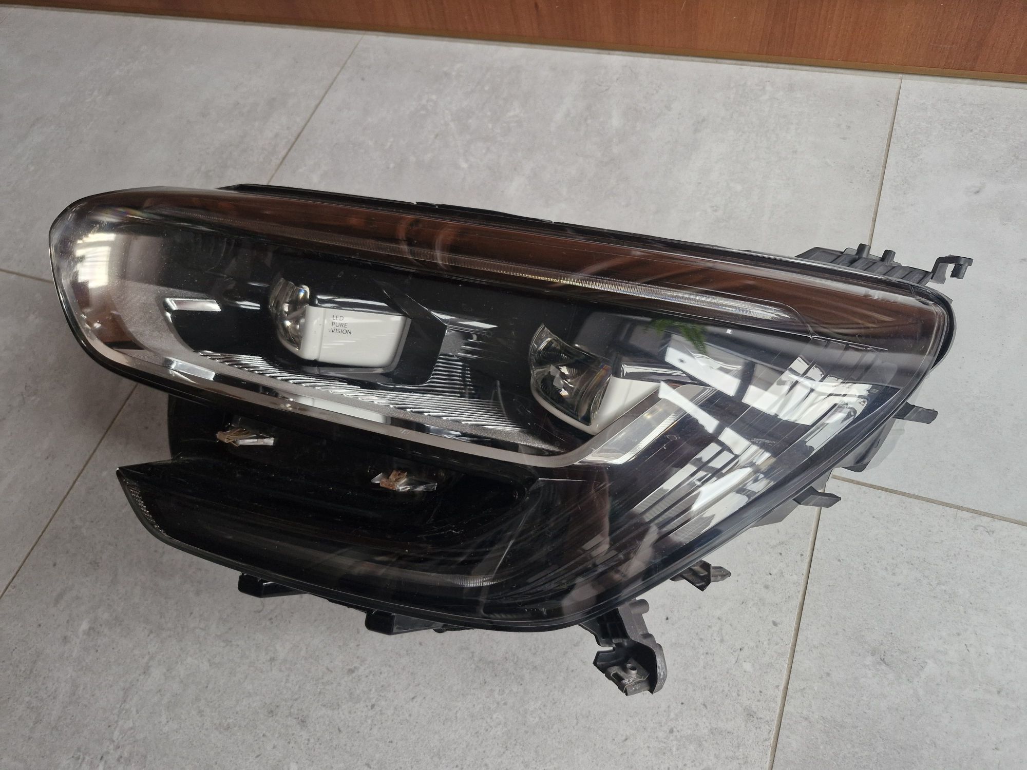 Lampa lewa full led megane 4