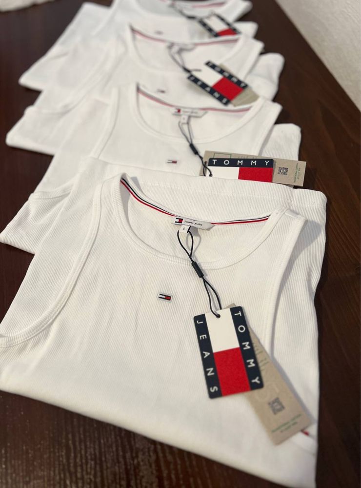 Базова майка Tommy Hilfiger