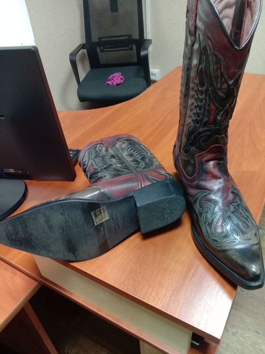 Ковбойские сапоги 42- размер