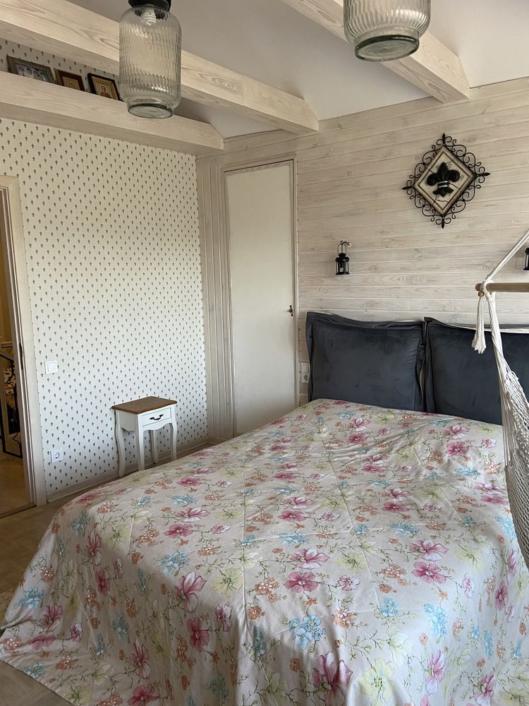 Продам свій будинок з бомбосховищем. Пп Борщагівка. 1.5 км окружна.