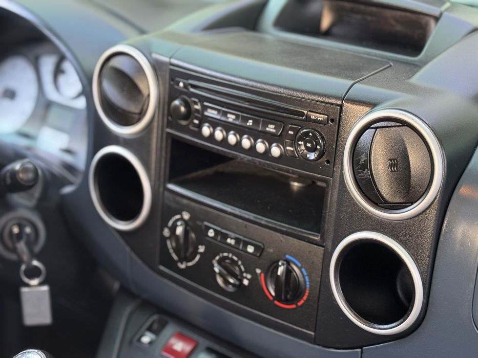 Увага! Пежо Партнер оригінал в кредит! Авто на виплату розстрочка!