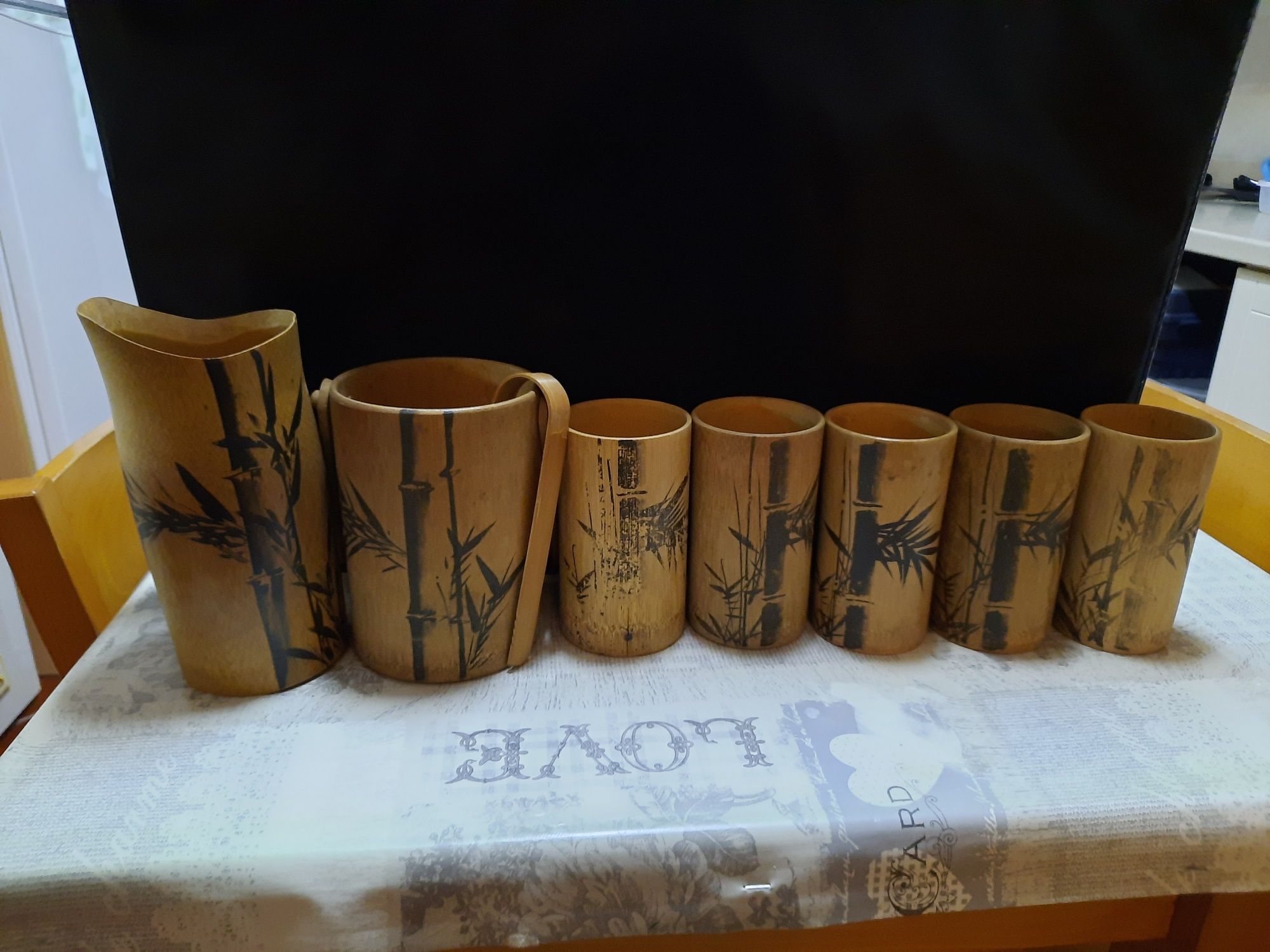 Copos de Bambu Antigos