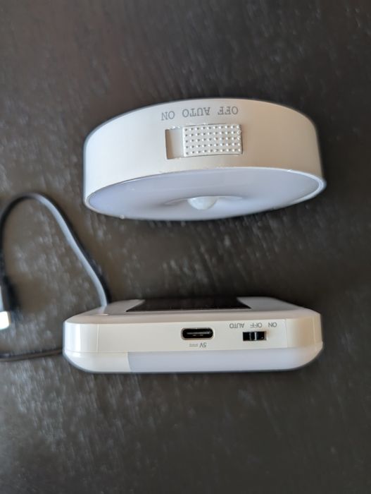 Lampka nocna na czujnik ruchu dwie sztuki