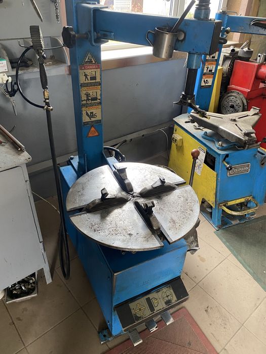 Шиномонтажний станок trommelberg