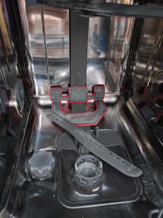 Посудомийна машина WHIRLPOOL WSFO 3O23 PF