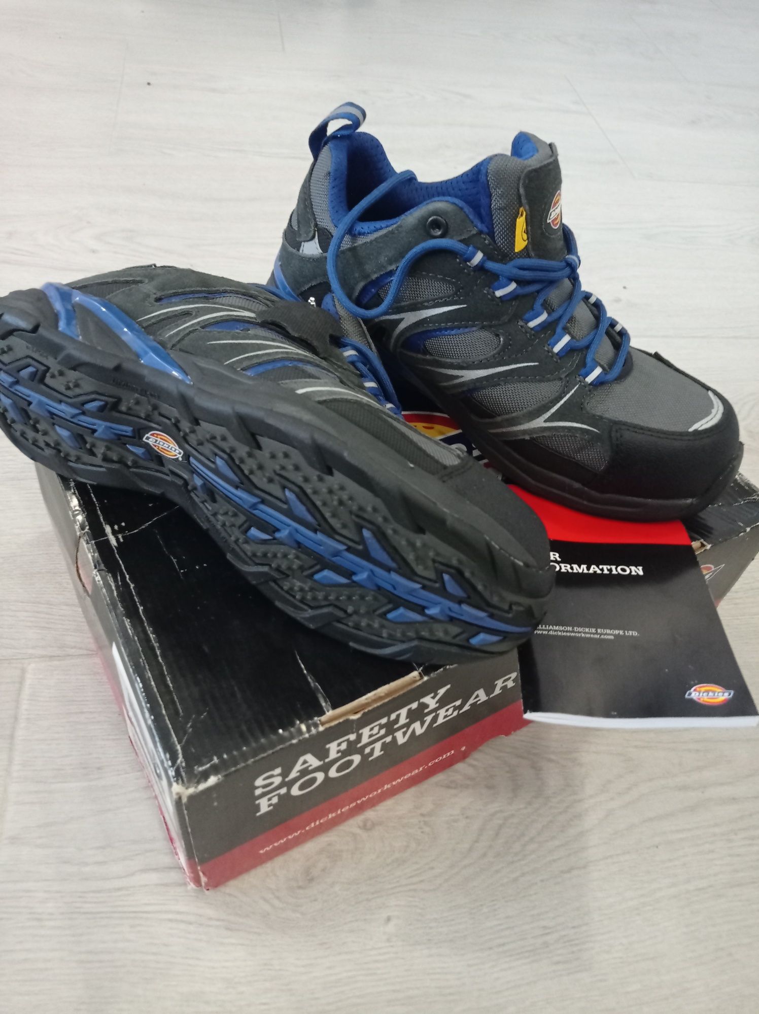 Sportowe Buty Robocze Safety DICKIES r. 40 Nowe  OKAZJA
