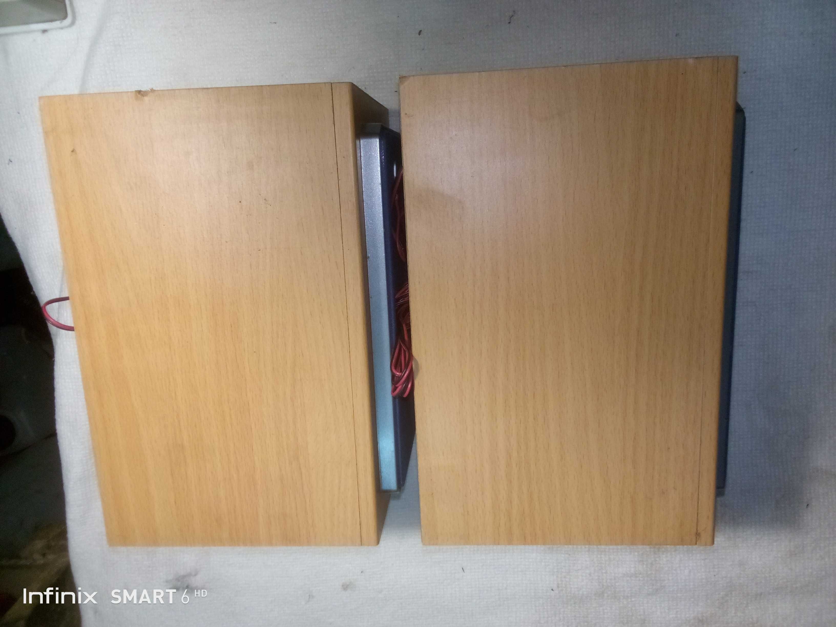 Kolumny stereo Thomson AM1180