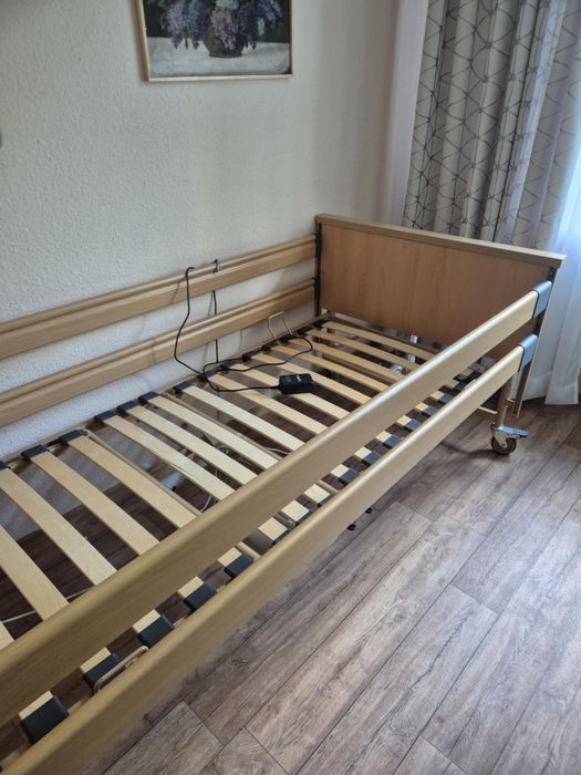 Używane łożko rehabilitacyjne