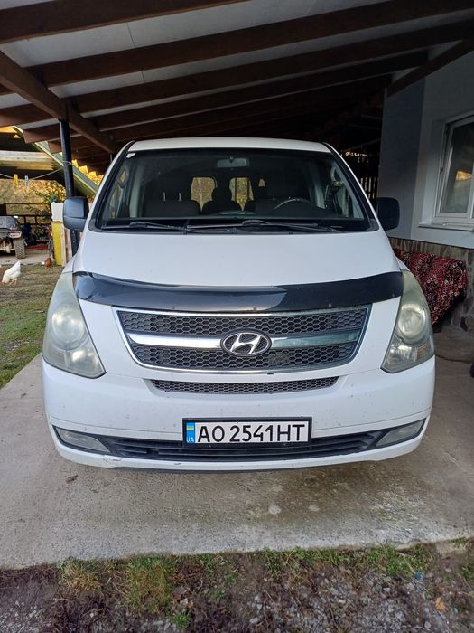Hyundai Grand starex H1